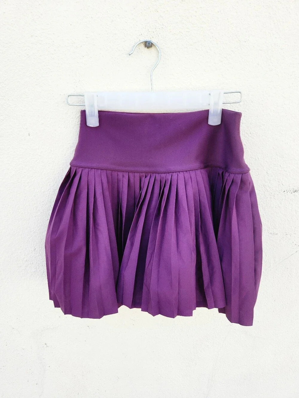 ALO Yoga Plum Pleated Mini Skort